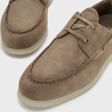 Boat Shoes | Taupe Suede