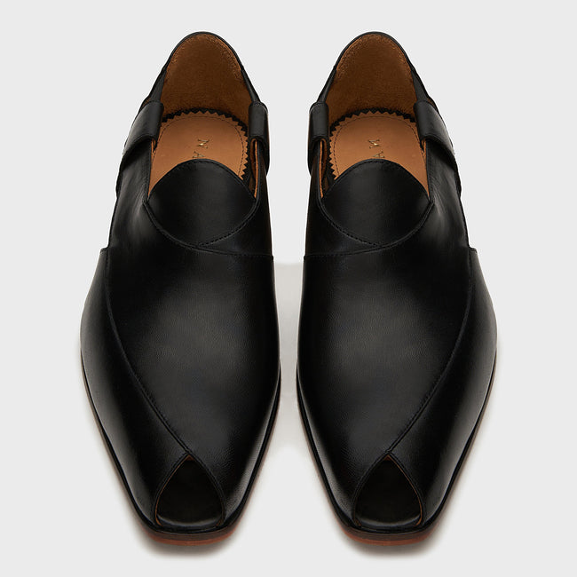 Peshauri | Black Leather