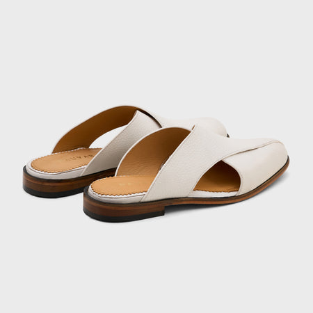 Classic Peshawari Slip | White Milled Leather