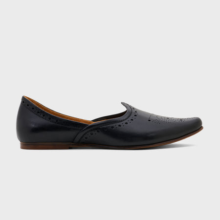 Jutti Brogue | Black Leather